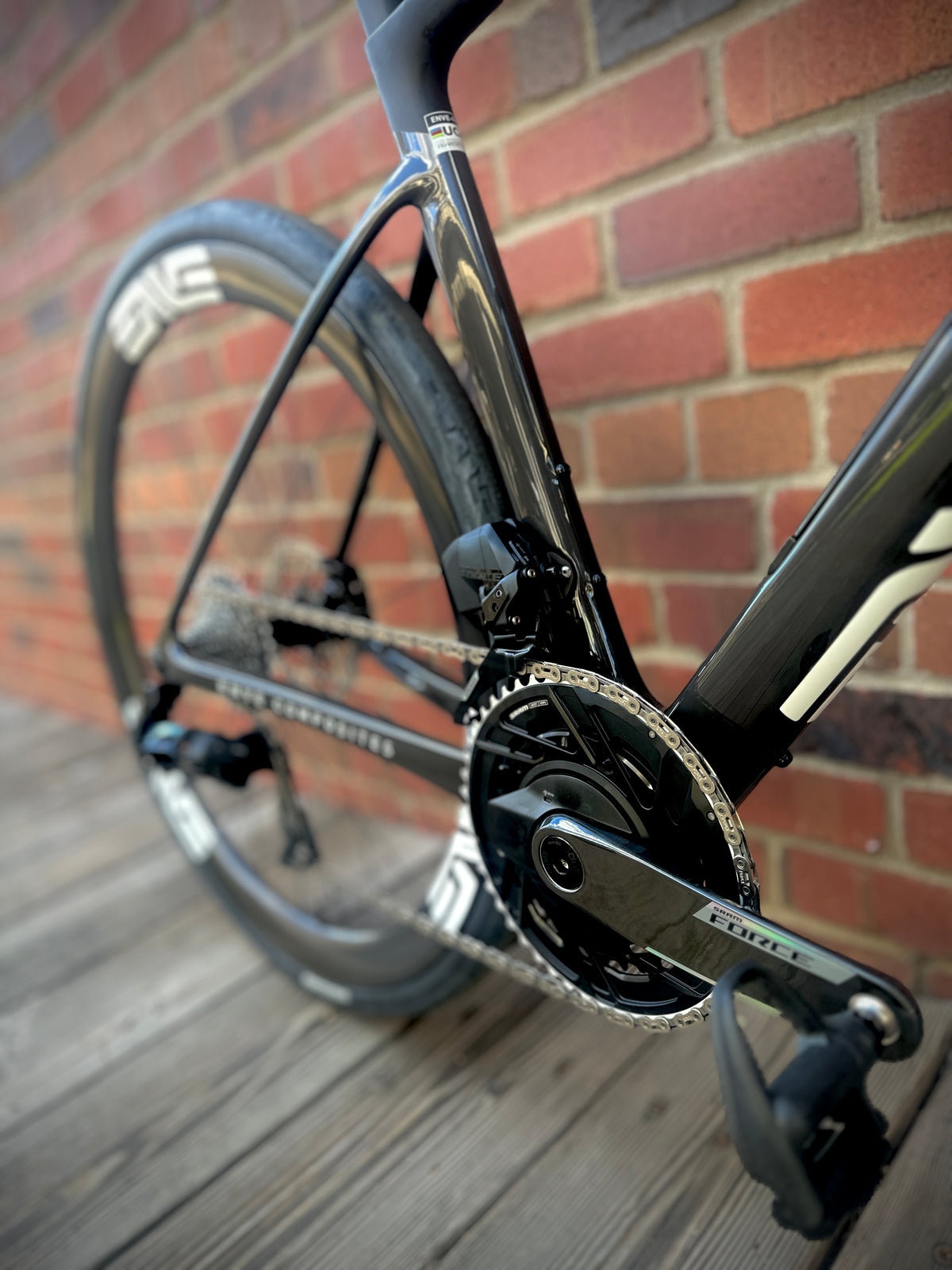 Enve Fray — Black