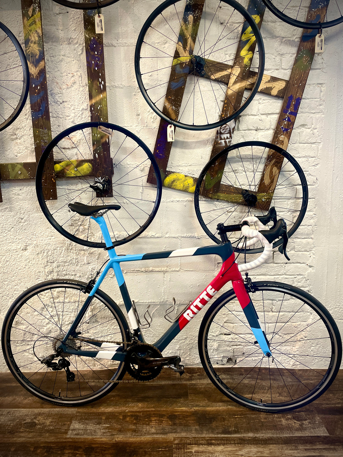 Ritte Ace — Red Tricolor
