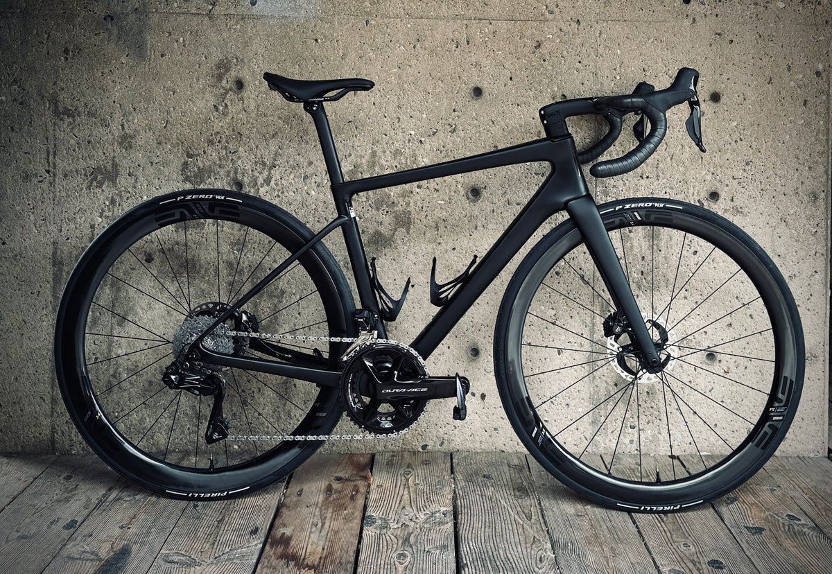Enve Melee in black, built at In Velo Veritas in Old Sacramento