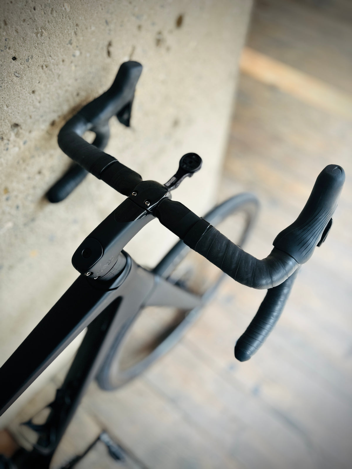 Enve Melee in black, built at In Velo Veritas in Old Sacramento