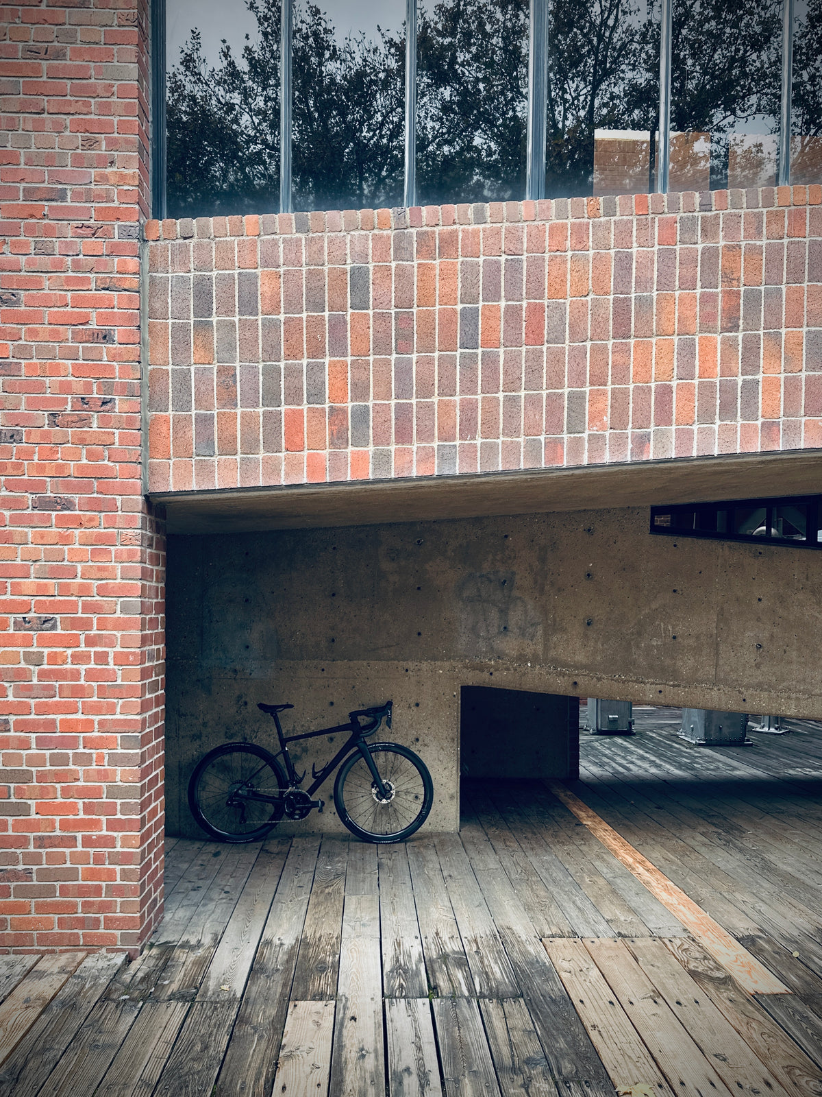Enve Melee — Black
