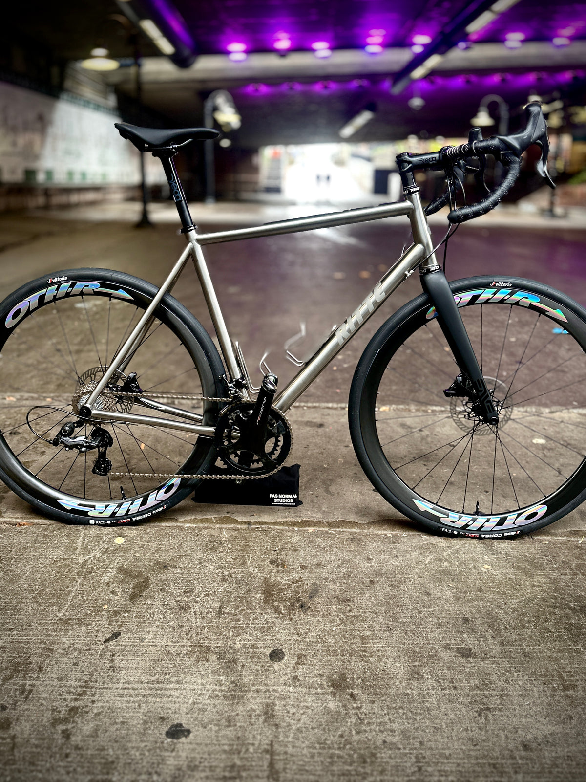 Ritte Snob AR — Titanium