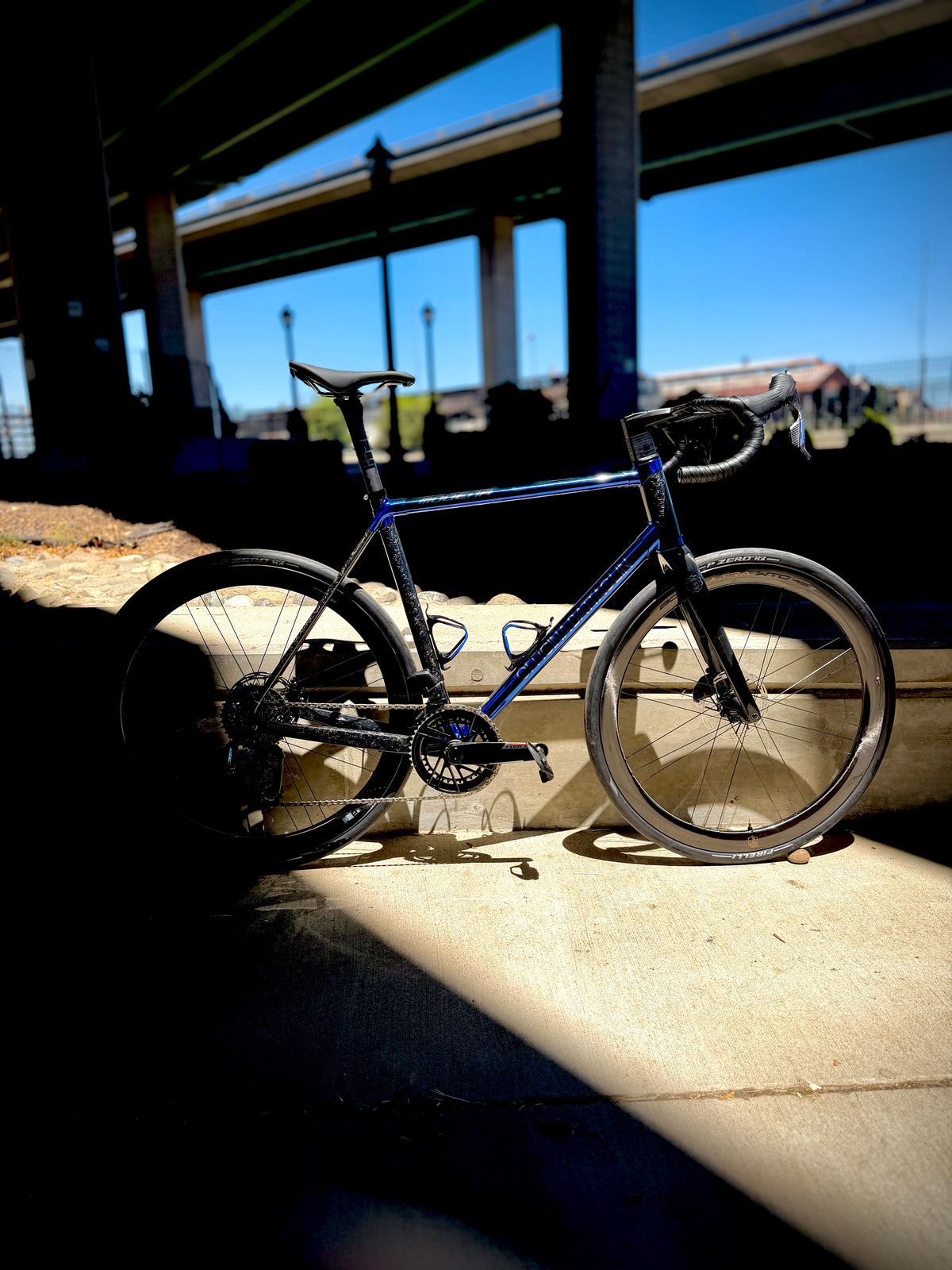 Battaglin Modena — Blue Cromovelato