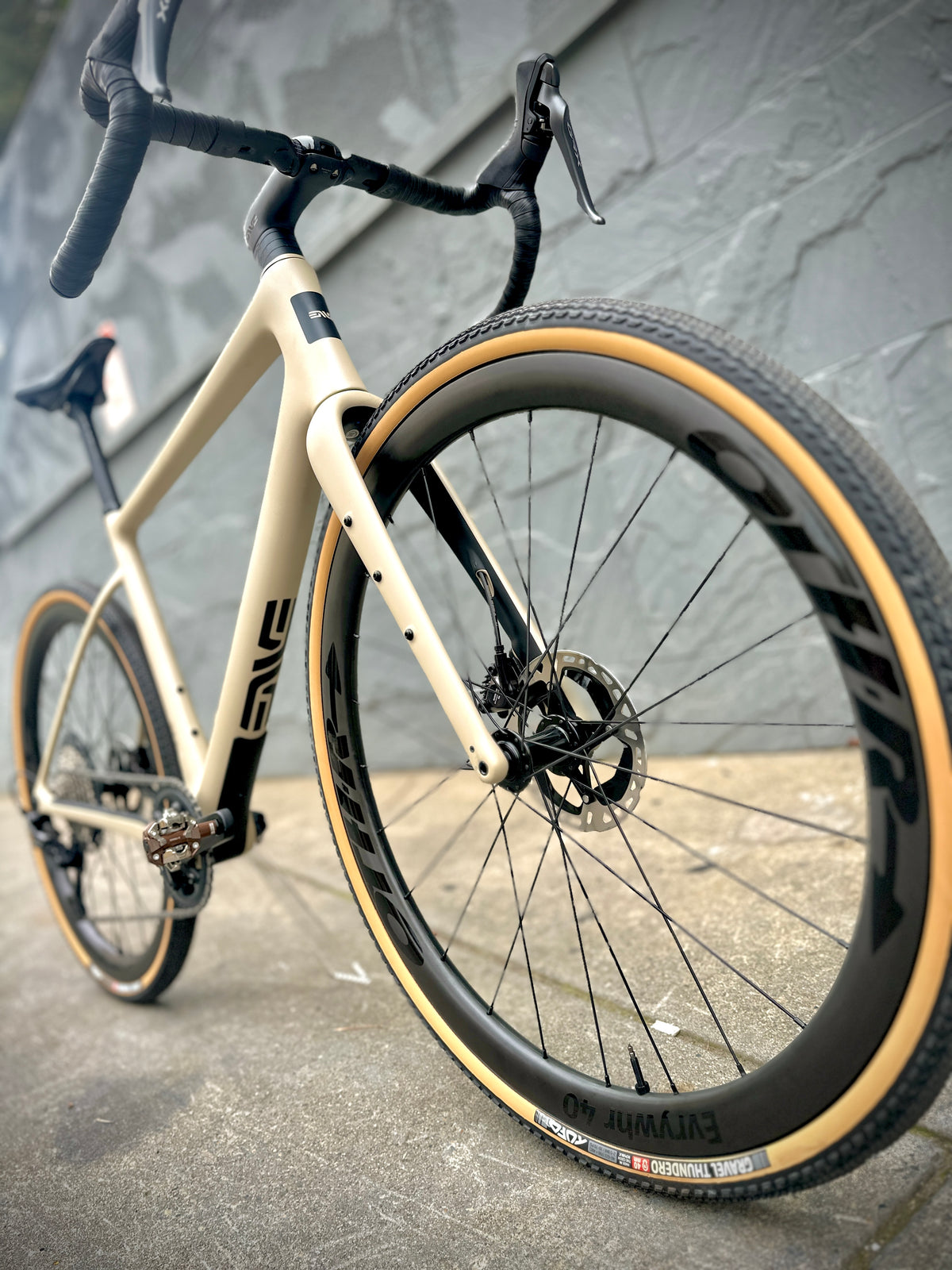Enve MOG — Sand