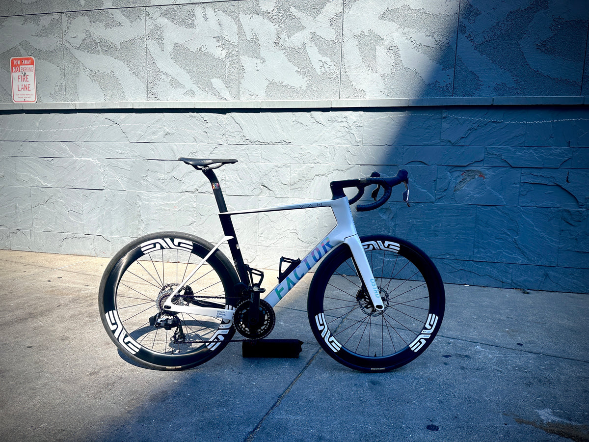Factor Ostro VAM — White Chrome
