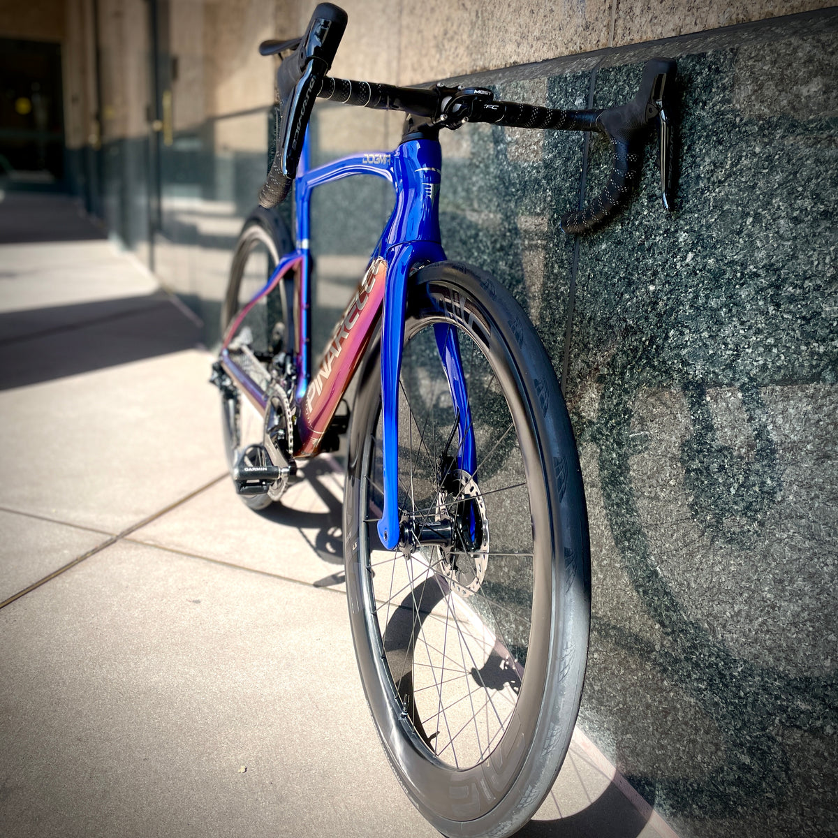 Pinarello Dogma F — Blue