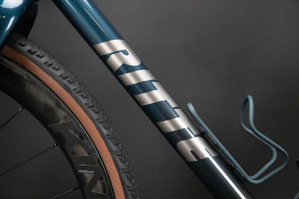 Ritte SaTir — Navy and Grey Fade