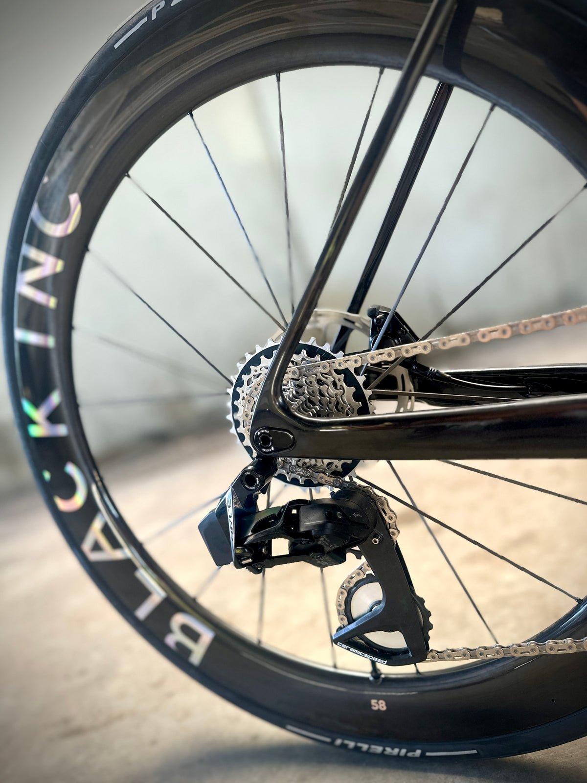 Factor Ostro VAM — Black Chrome