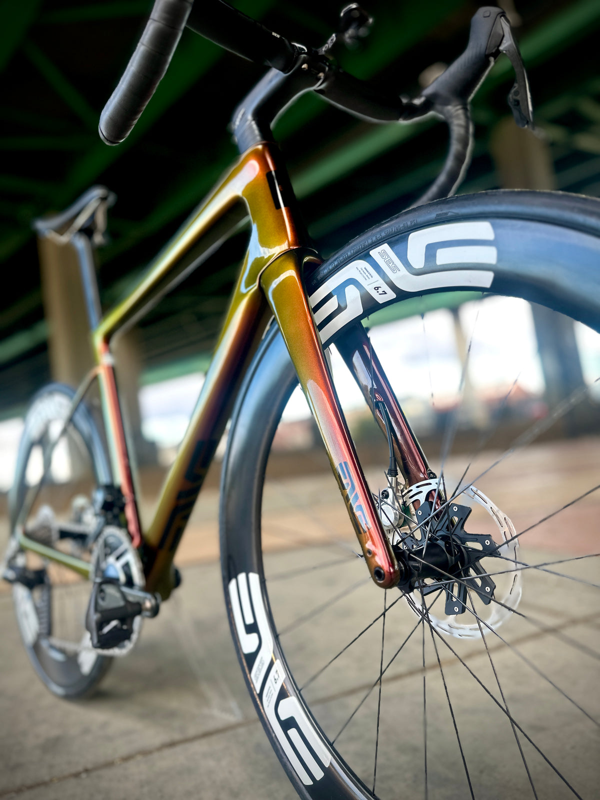 Enve Melee in Poison Apple, built at In Velo Veritas in Old Sacramento