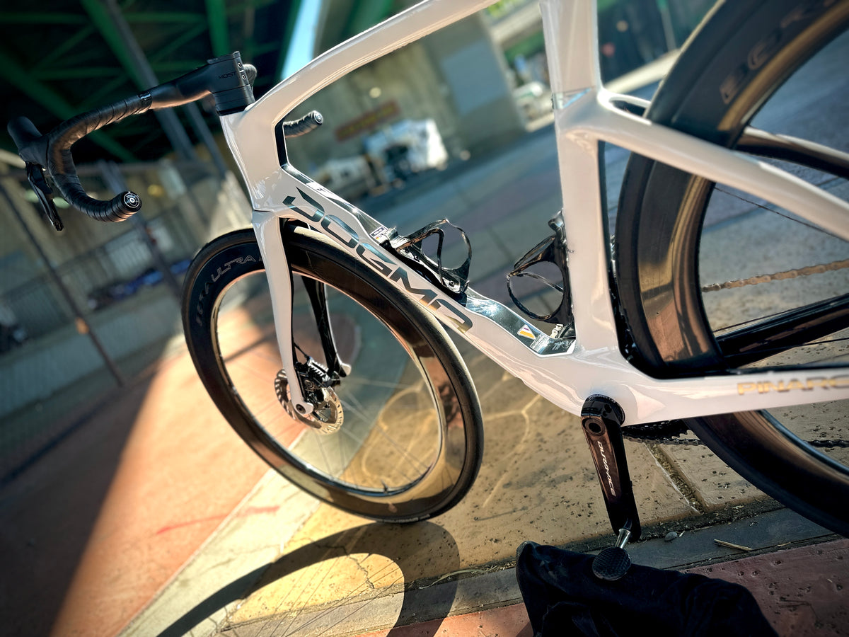 Pinarello Dogma F — White, Dura-Ace