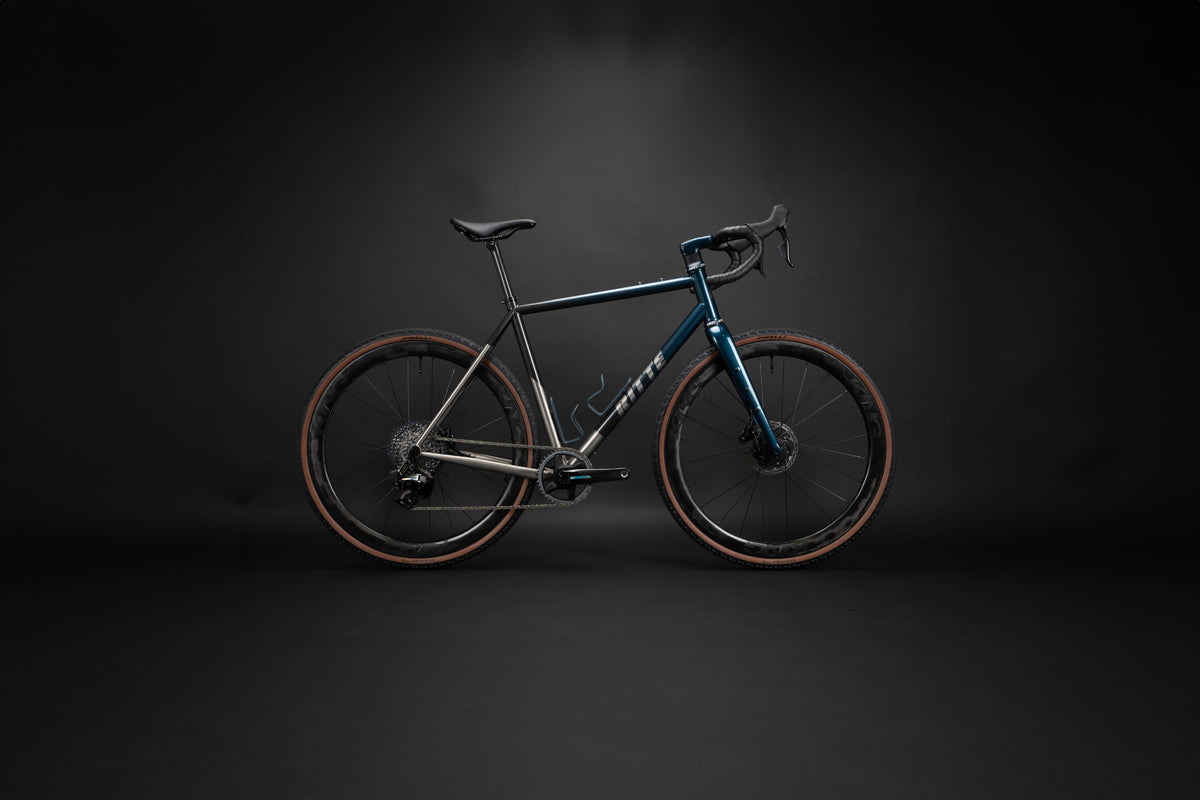 Ritte SaTir — Navy and Grey Fade
