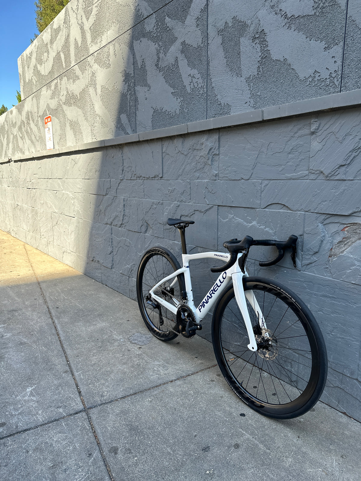 Pinarello F3 in white, built at In Velo Veritas in Old Sacramento